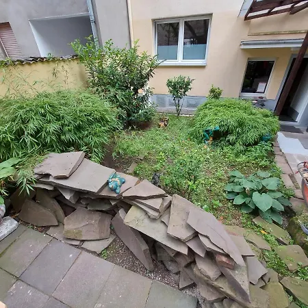 Garden アパート ケルン
